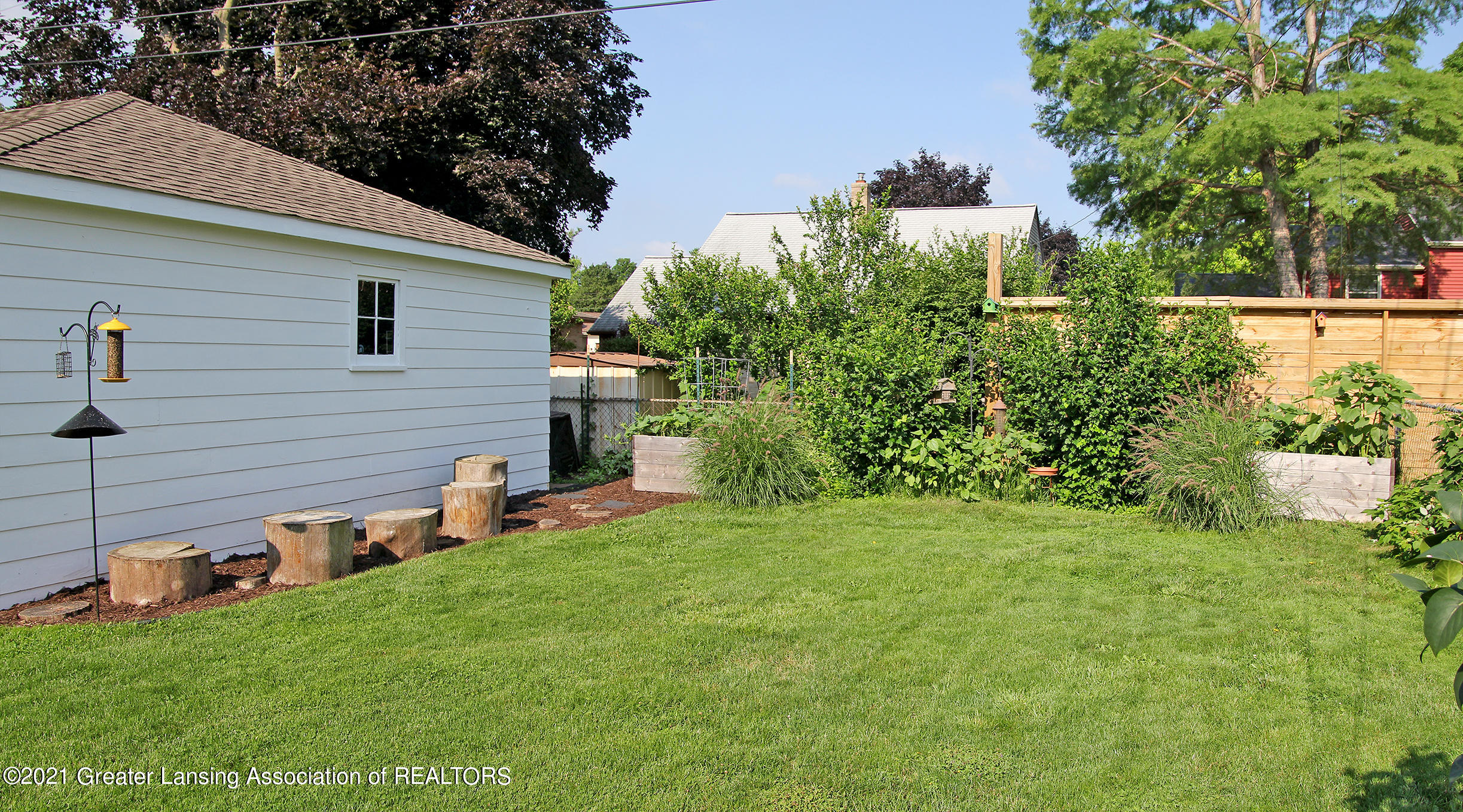 2506 Concord Road Lansing, MI 48910 - Photo 18 of 19 Backyard