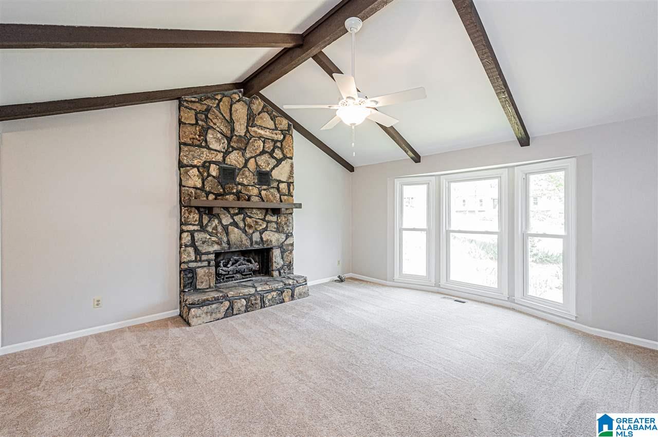180 Paleo Place Pelham, AL 35124 - Photo 5 of 48