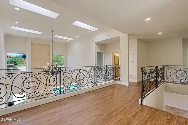 $729,000 | 409 Mesilla Vista Lane, El Paso, TX 79912