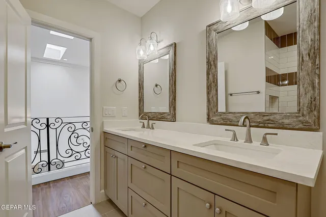 $729,000 | 409 Mesilla Vista Lane, El Paso, TX 79912