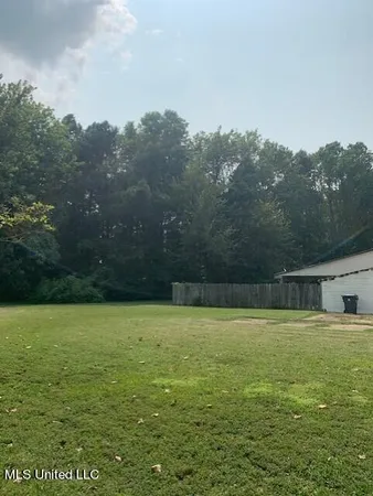 $999,999 | 3049 Pleasant Hill Road, Nesbit, MS 38651