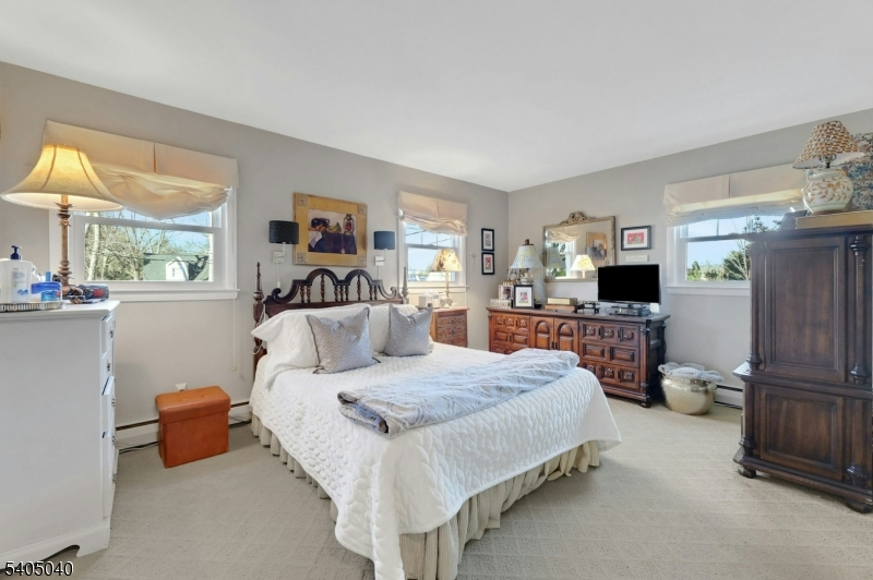 28 Kingston Road Wayne, NJ 07470 - Photo 15 of 39