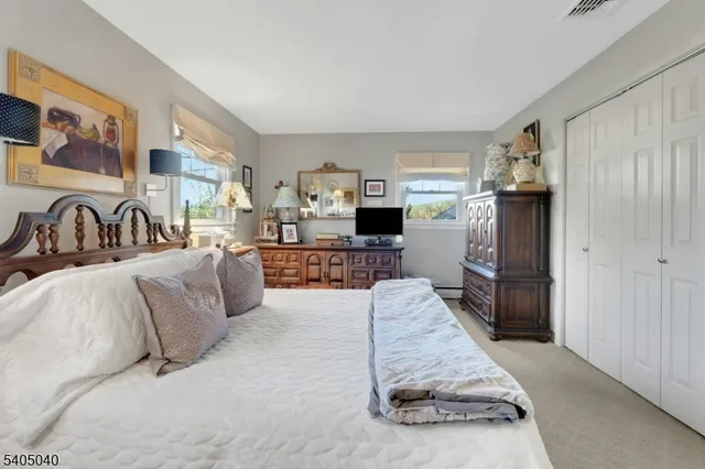 $639,900 | 28 Kingston Road, Wayne, NJ 07470