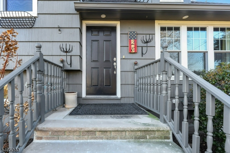 28 Kingston Road Wayne, NJ 07470 - Photo 3 of 39