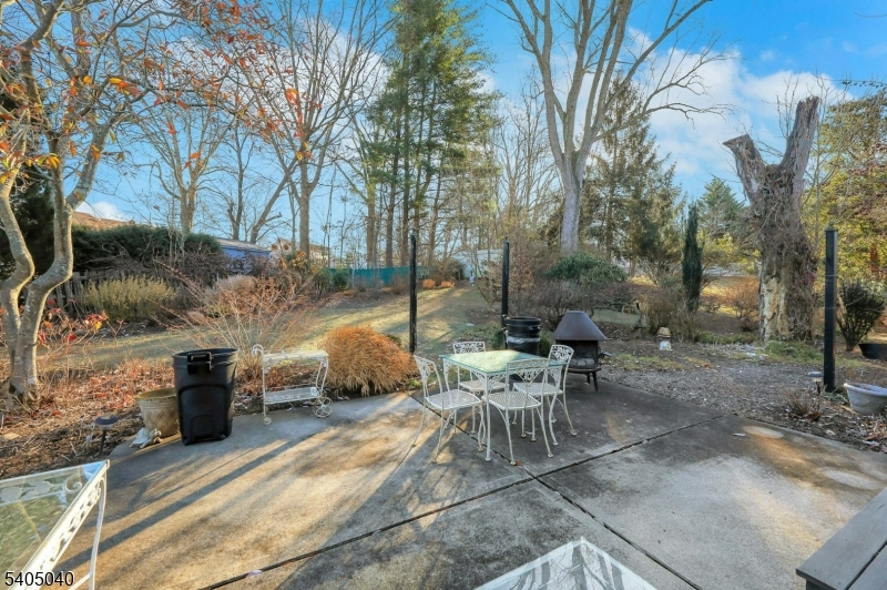 28 Kingston Road Wayne, NJ 07470 - Photo 35 of 39