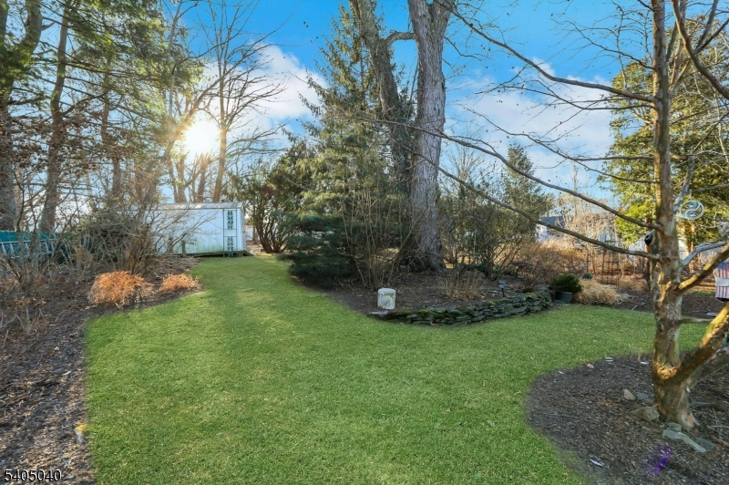 28 Kingston Road Wayne, NJ 07470 - Photo 37 of 39