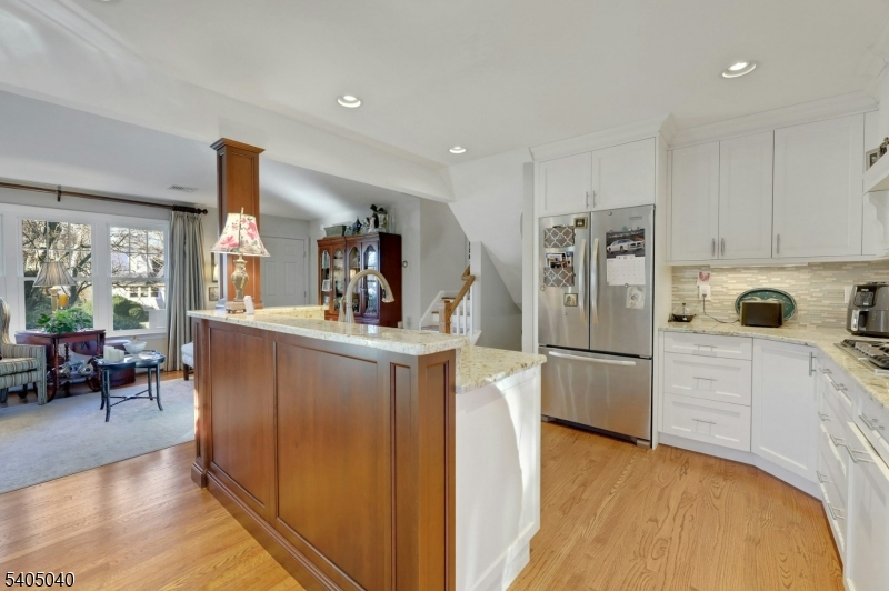 28 Kingston Road Wayne, NJ 07470 - Photo 9 of 39