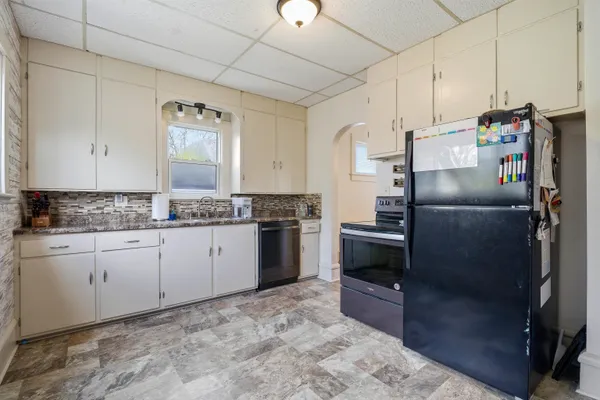 $182,900 | 127 North Mill Street, Waupun, WI 53963