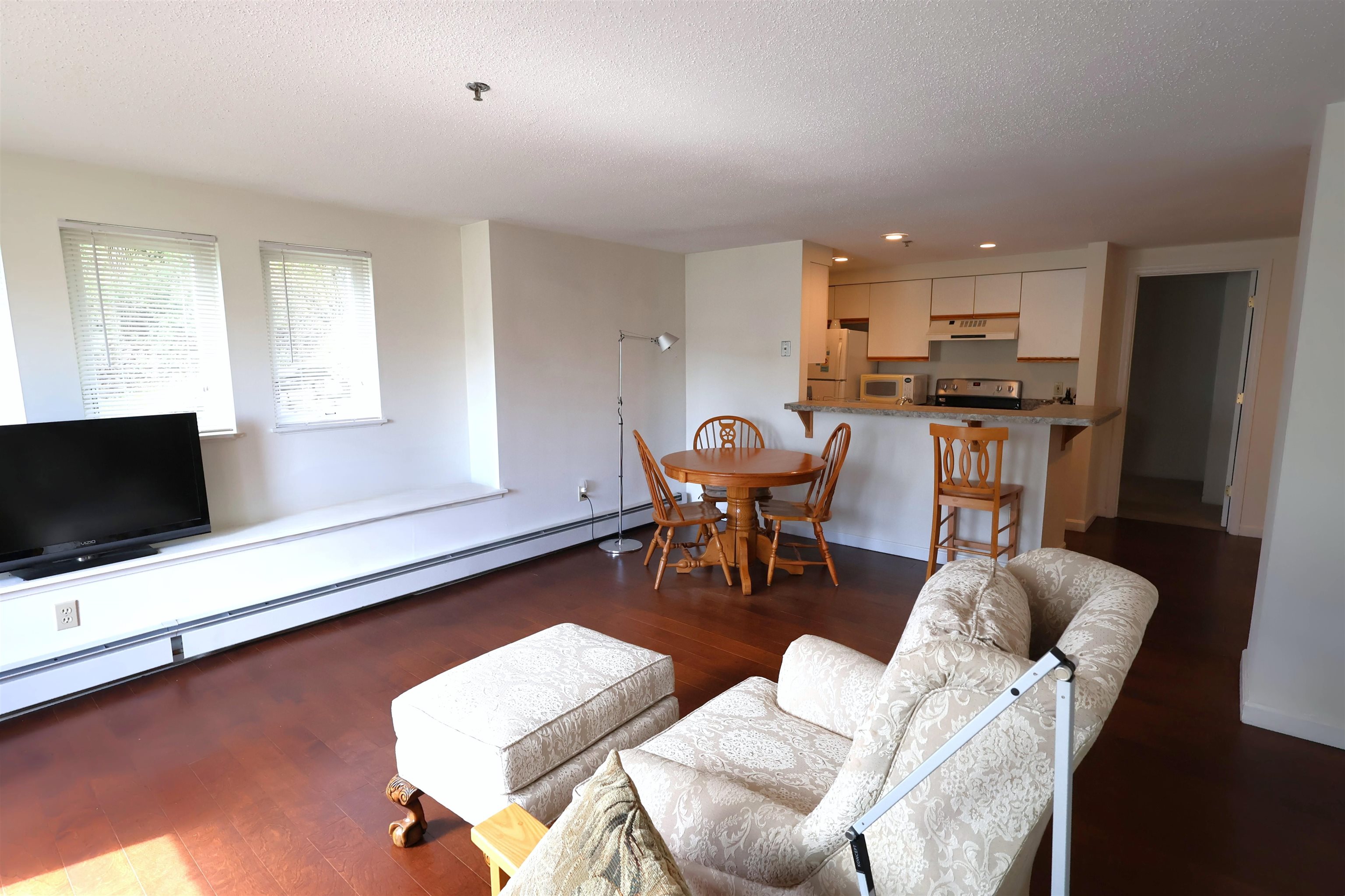 16 Hemlock Ridge Drive, Unit 101 Hartford, VT 05001 - Photo 13 of 28