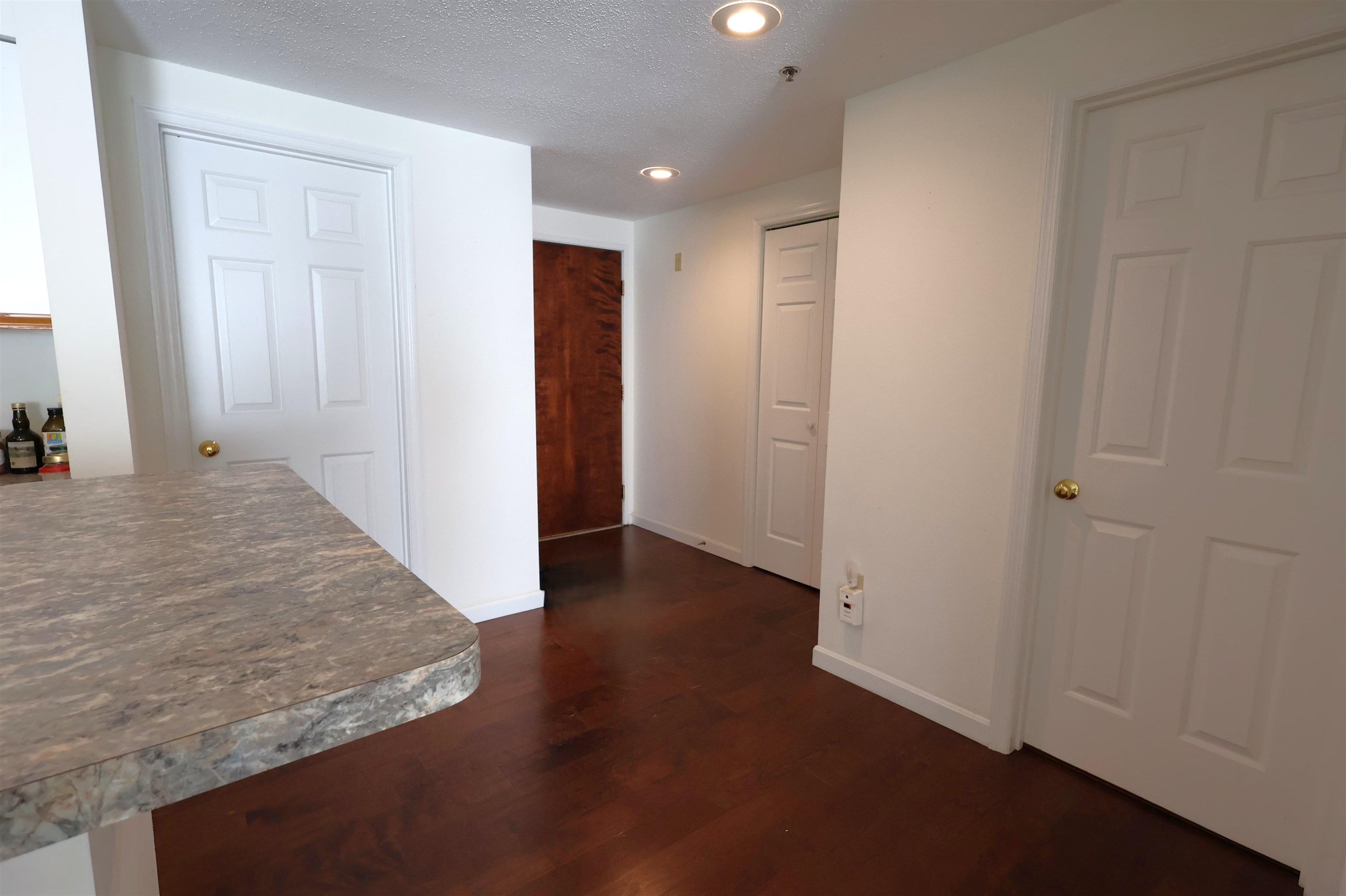 16 Hemlock Ridge Drive, Unit 101 Hartford, VT 05001 - Photo 9 of 28