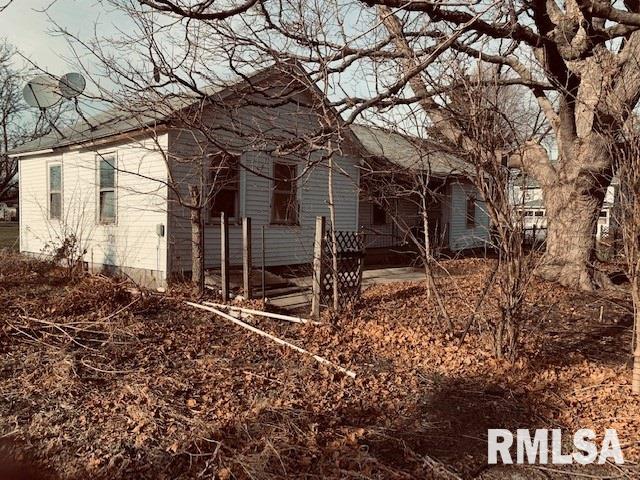 19579 Fellows Road Morrison, IL 61270 - Photo 3 of 17
