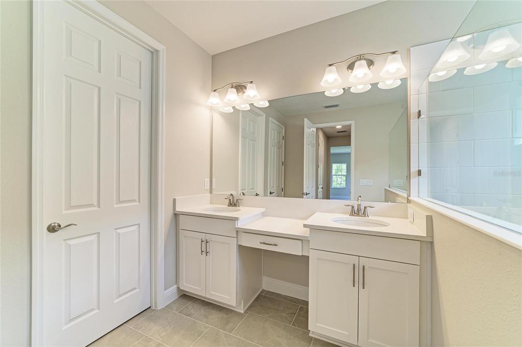 13120 Long Valley Cir Spring Hill Spring Hill, FL 34609 - Photo 8 of 31