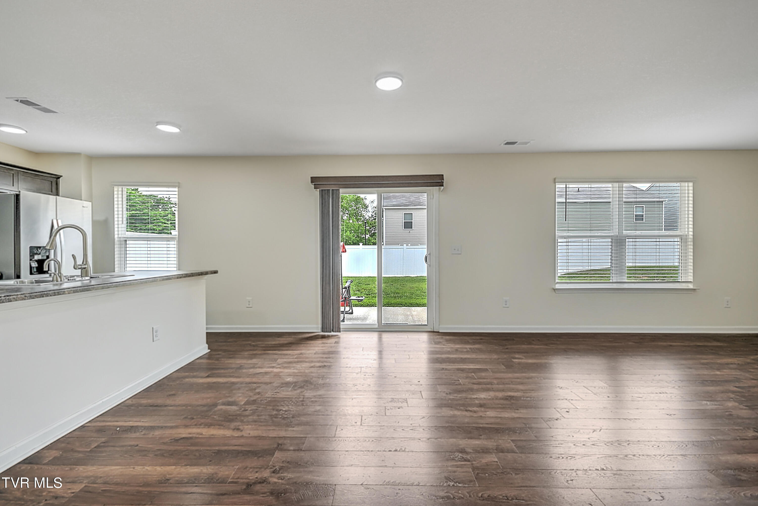 1228 Stamp Lodge Gdawg-8