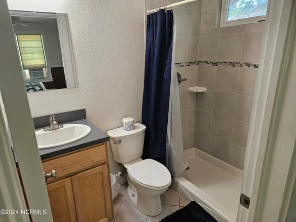 $1,800 | 126 Sunset Lane, Beaufort, NC 28516