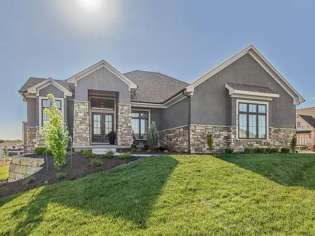 $1,362,025 | 8013 Millridge Street, Shawnee, KS 66218