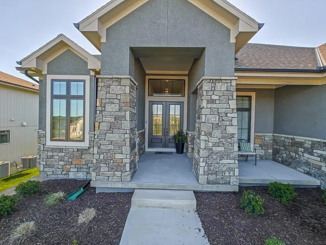 $1,362,025 | 8013 Millridge Street, Shawnee, KS 66218