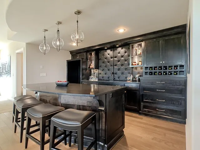 $1,362,025 | 8013 Millridge Street, Shawnee, KS 66218