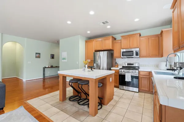 $433,000 | 1428 North Leila Street, Visalia, CA 93291