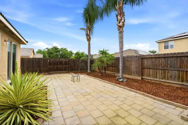 $433,000 | 1428 North Leila Street, Visalia, CA 93291