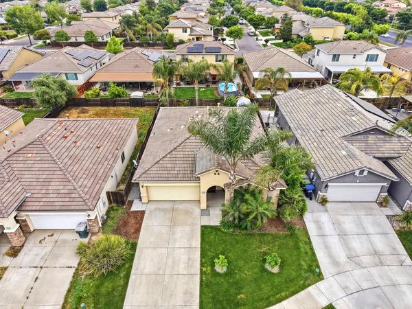 $433,000 | 1428 North Leila Street, Visalia, CA 93291
