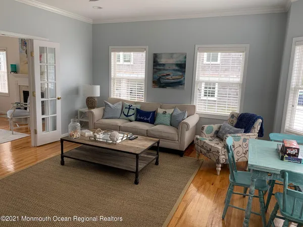 $9,950 | 979 Ocean Avenue, Mantoloking, NJ 08738