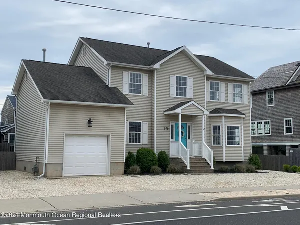 $9,950 | 979 Ocean Avenue, Mantoloking, NJ 08738
