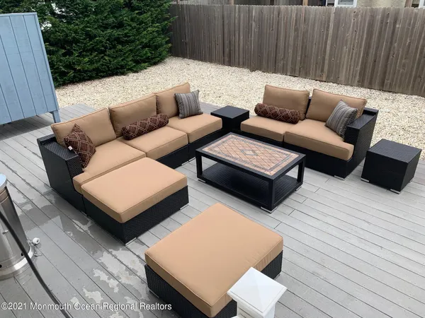 $9,950 | 979 Ocean Avenue, Mantoloking, NJ 08738