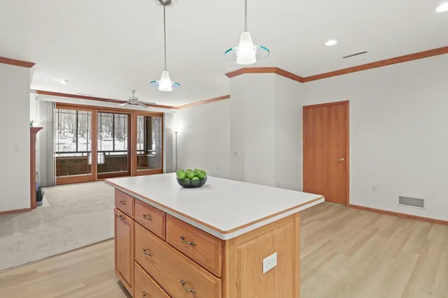 $289,900 | 6806 Raymond Road, Unit 101, Madison, WI 53719