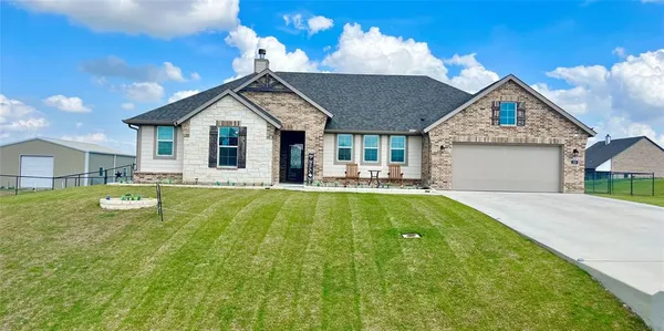 $570,000 | 150 Spanish Moss Trail, Rhome, TX 76078