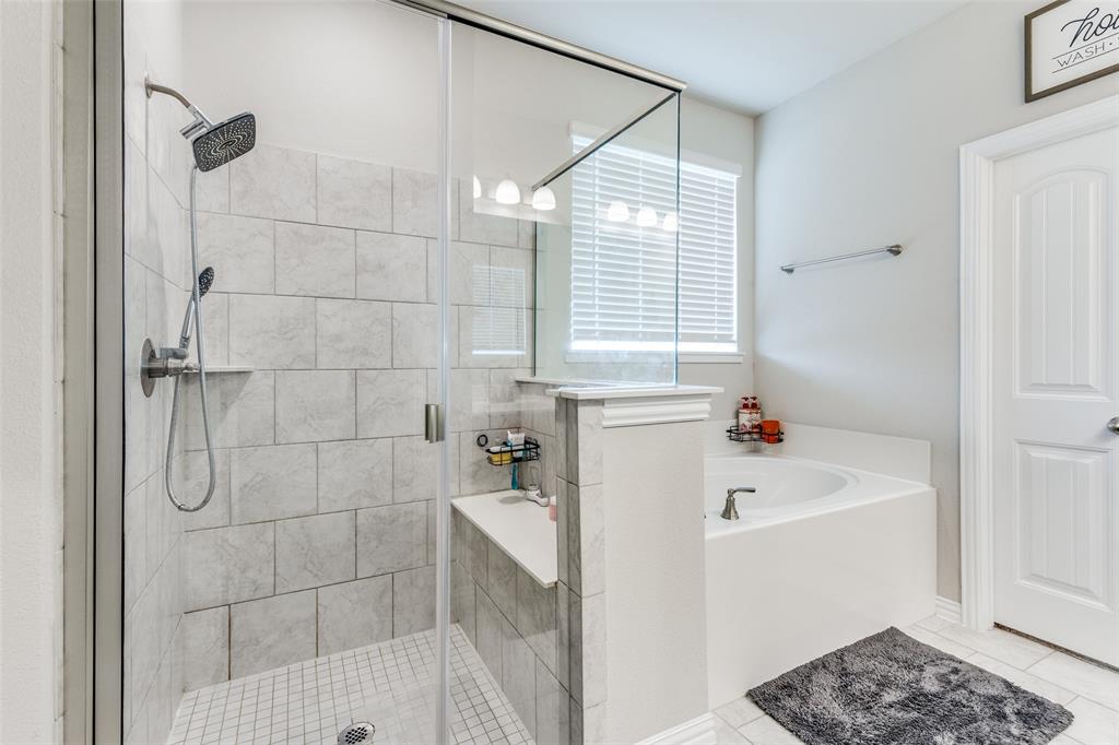 150 Spanish Moss Trail Rhome, TX 76078 - Photo 18 of 30