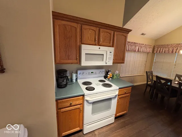 $309,900 | 5118 West Preakness Court, Muncie, IN 47304