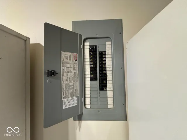 $309,900 | 5118 West Preakness Court, Muncie, IN 47304