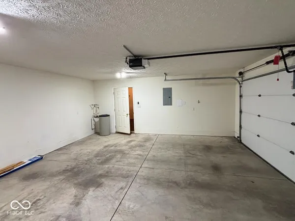 $309,900 | 5118 West Preakness Court, Muncie, IN 47304