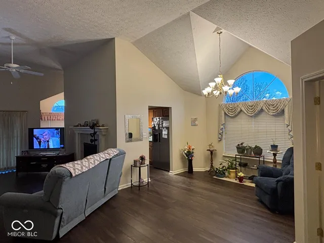 $309,900 | 5118 West Preakness Court, Muncie, IN 47304