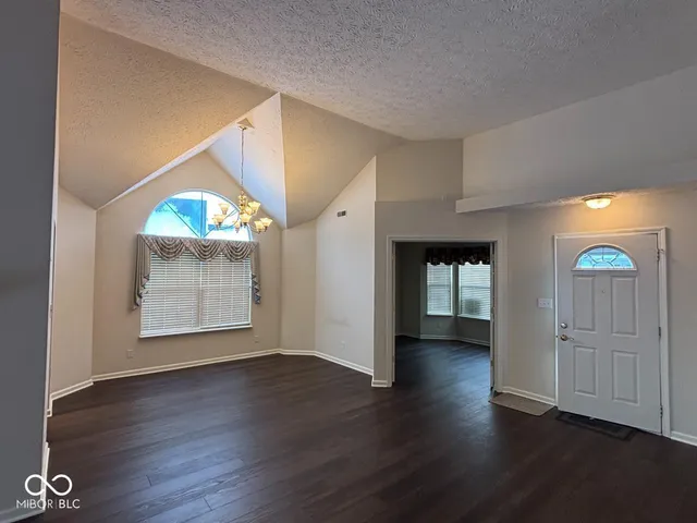 $309,900 | 5118 West Preakness Court, Muncie, IN 47304