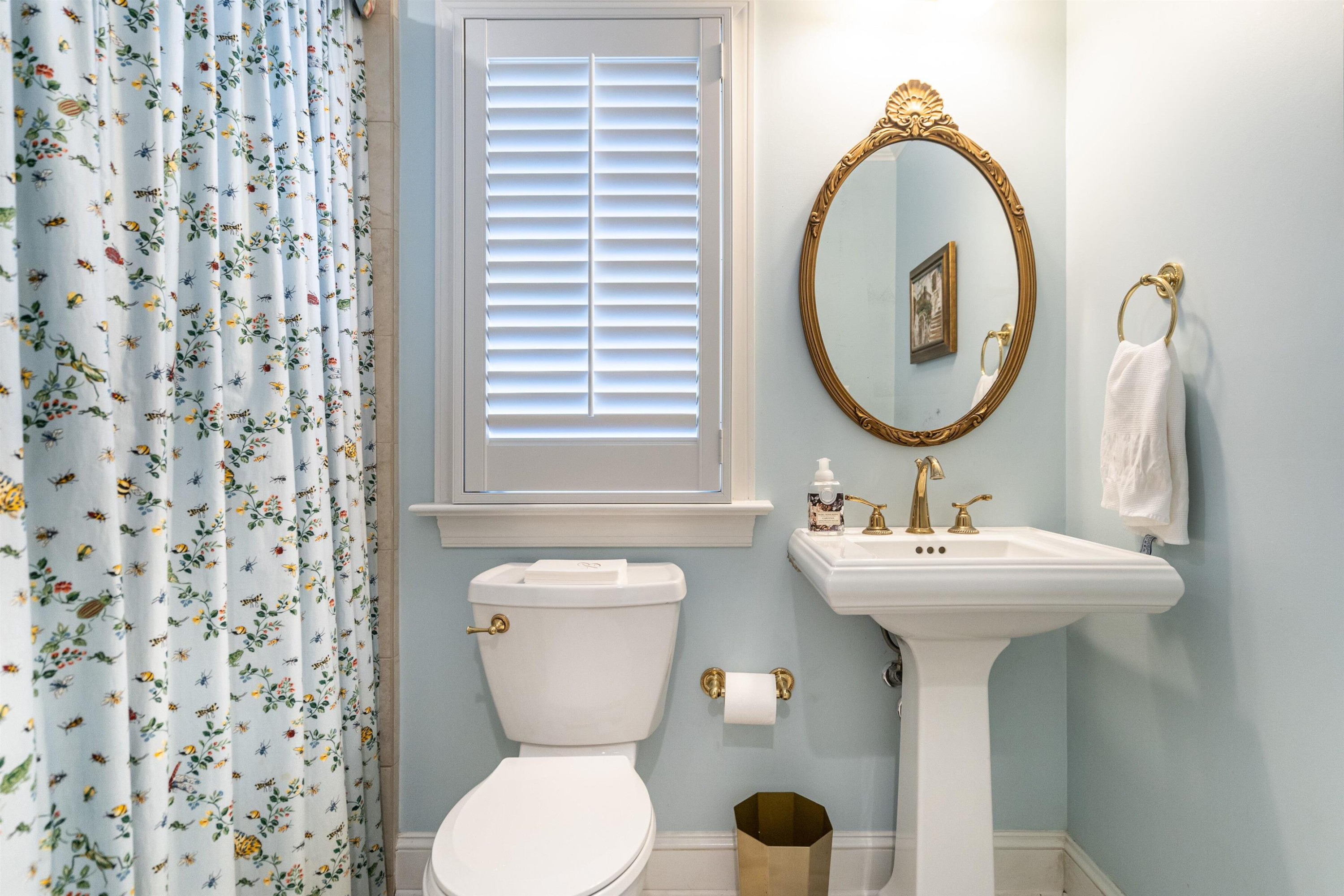 3324 Coleridge Drive Raleigh, NC 27609 - Photo 20 of 36 Full Bath