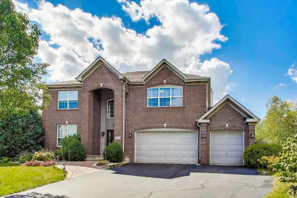 $695,000 | 1361 Brentwood Trail, Bolingbrook, IL 60490