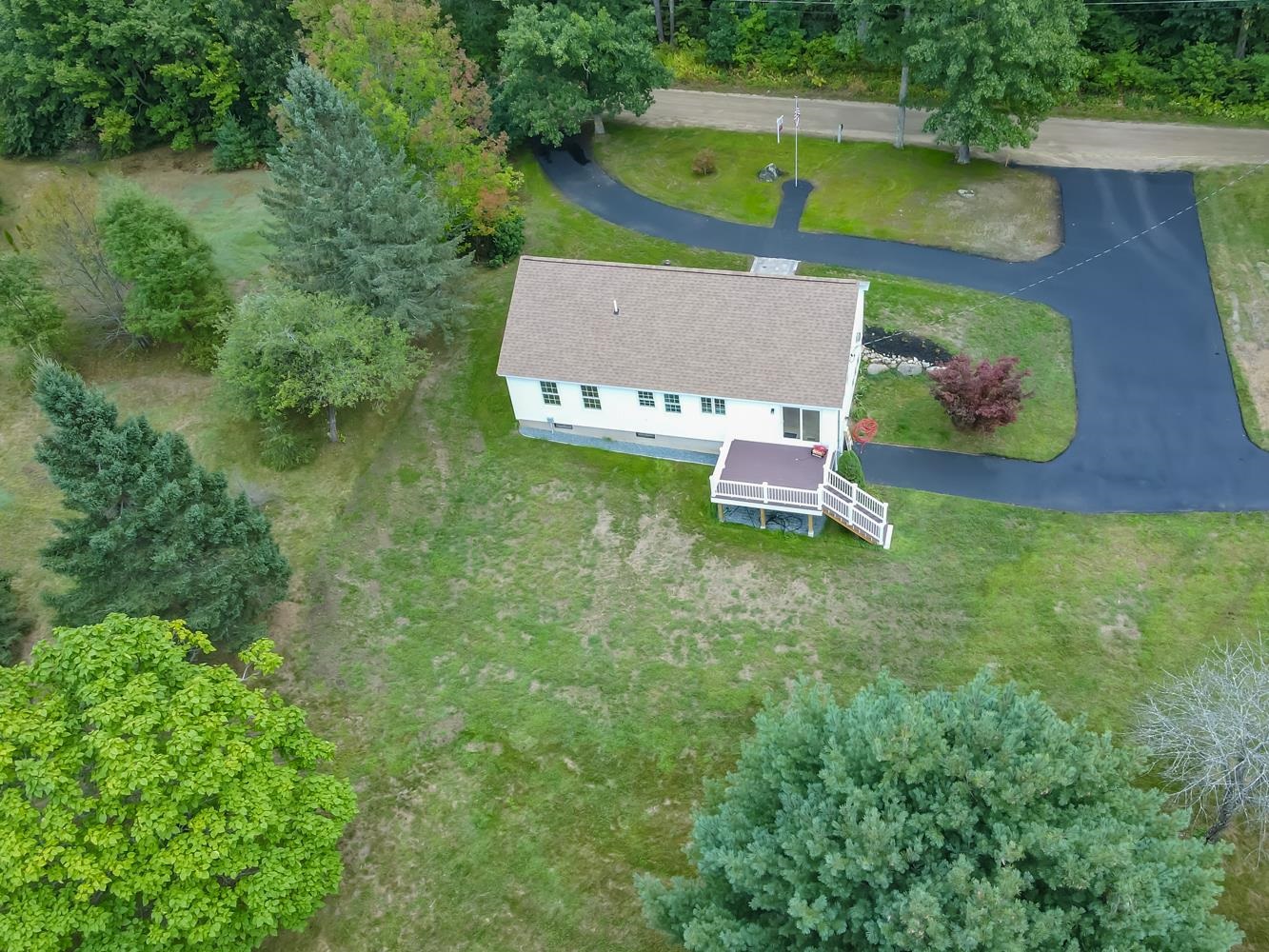 18 Pomp Road Chester, NH 03036 - Photo 55 of 57 Gallery Image 55