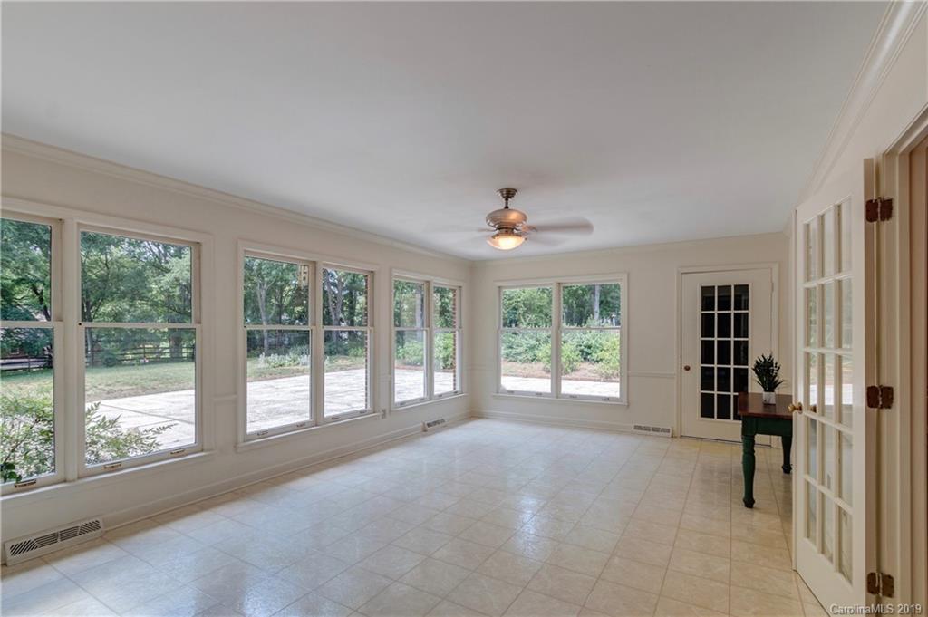 4208 Quail View Road Charlotte, NC 28226 - Photo 22 of 31 Gallery Image 22