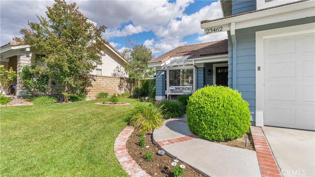 23462 Riversbridge Way Valencia, CA 91354 - Photo 3 of 57