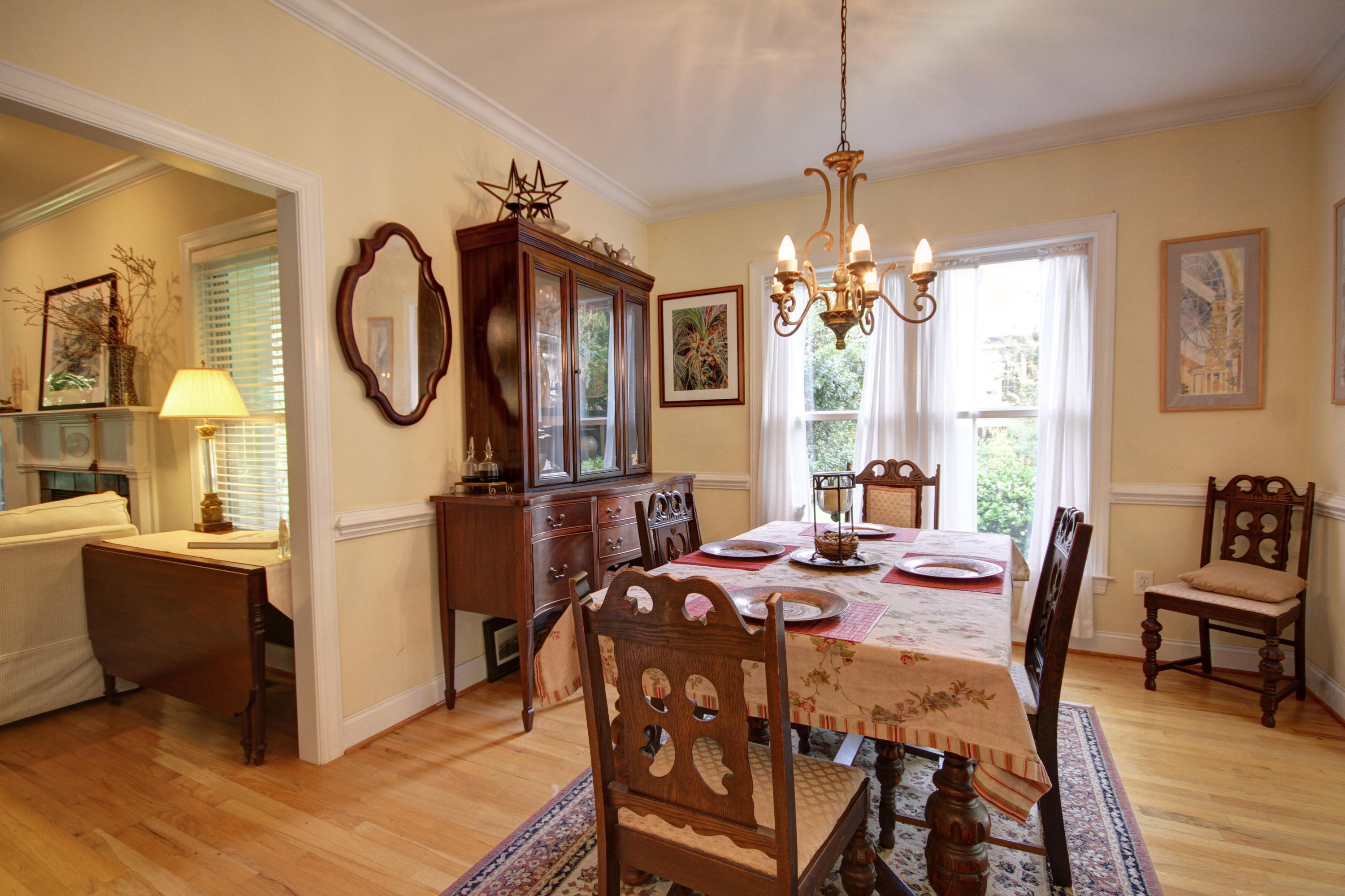363 Commonwealth Road Mount Pleasant, SC 29466 - Photo 17 of 54 363 Commonwealth_Dining Room 1