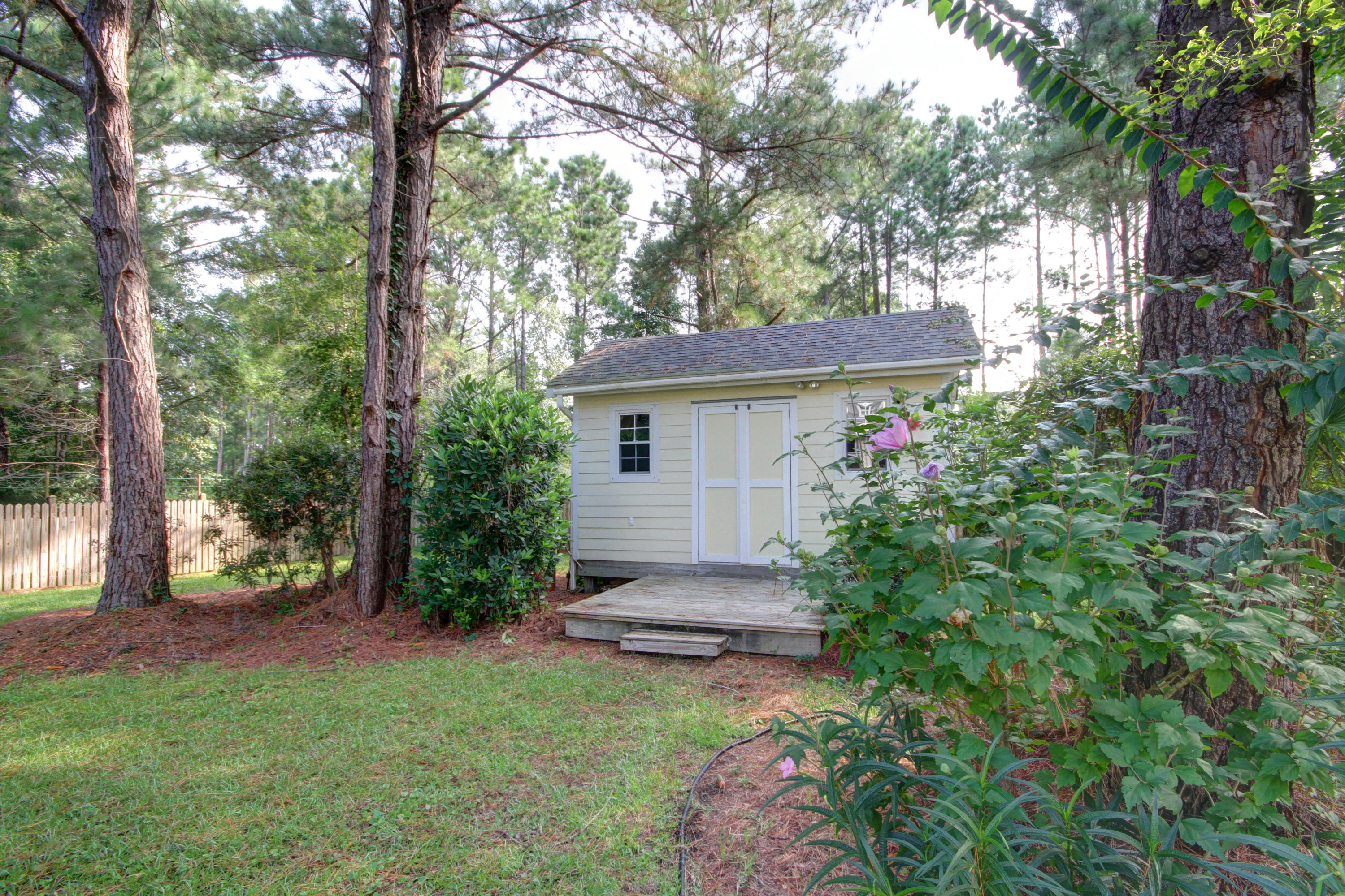 363 Commonwealth Road Mount Pleasant, SC 29466 - Photo 48 of 54 363 Commonwealth_Shed