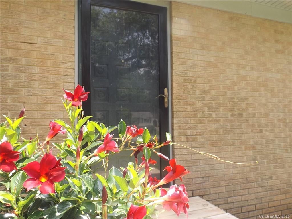 1363 Cedar Pine Lake Road Lancaster, SC 29720 - Photo 2 of 15 Gallery Image 2