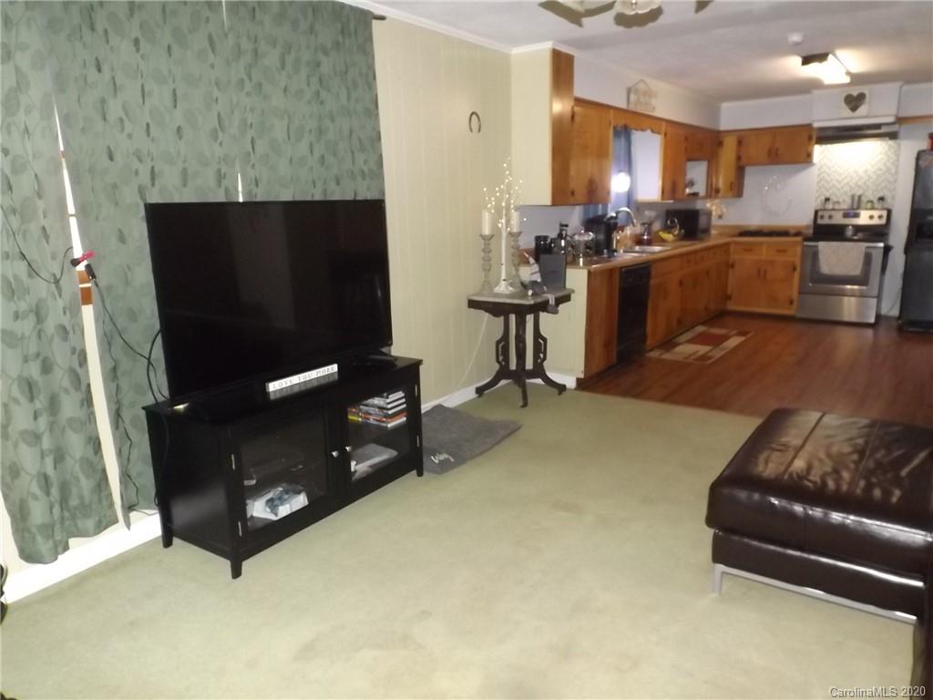 1363 Cedar Pine Lake Road Lancaster, SC 29720 - Photo 5 of 15 Gallery Image 5