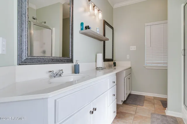 $2,500 | 141 Kingspointe Circle, Lafayette, LA 70508