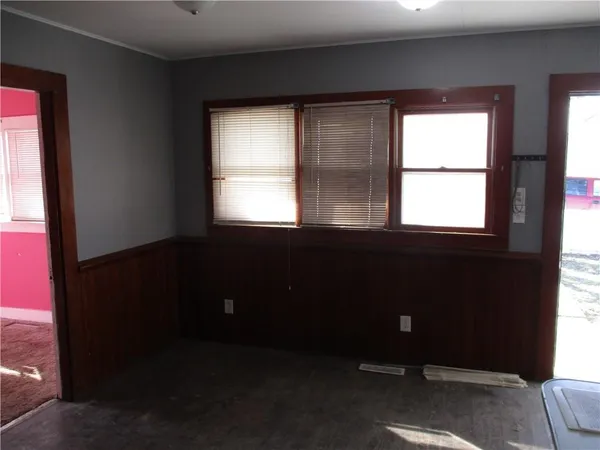 $69,000 | 105 2nd Street, Bartlett, KS 67332