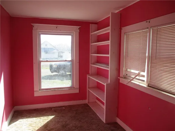 $69,000 | 105 2nd Street, Bartlett, KS 67332