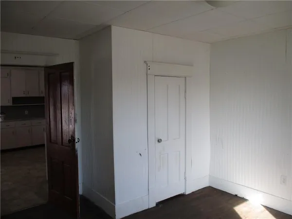 $69,000 | 105 2nd Street, Bartlett, KS 67332