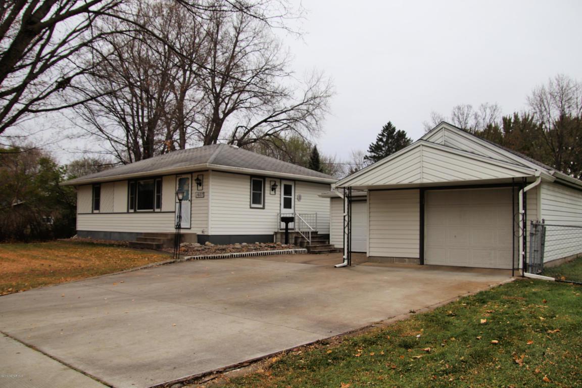 1607 26th Street Southeast Rochester, MN 55904 - Photo 3 of 23