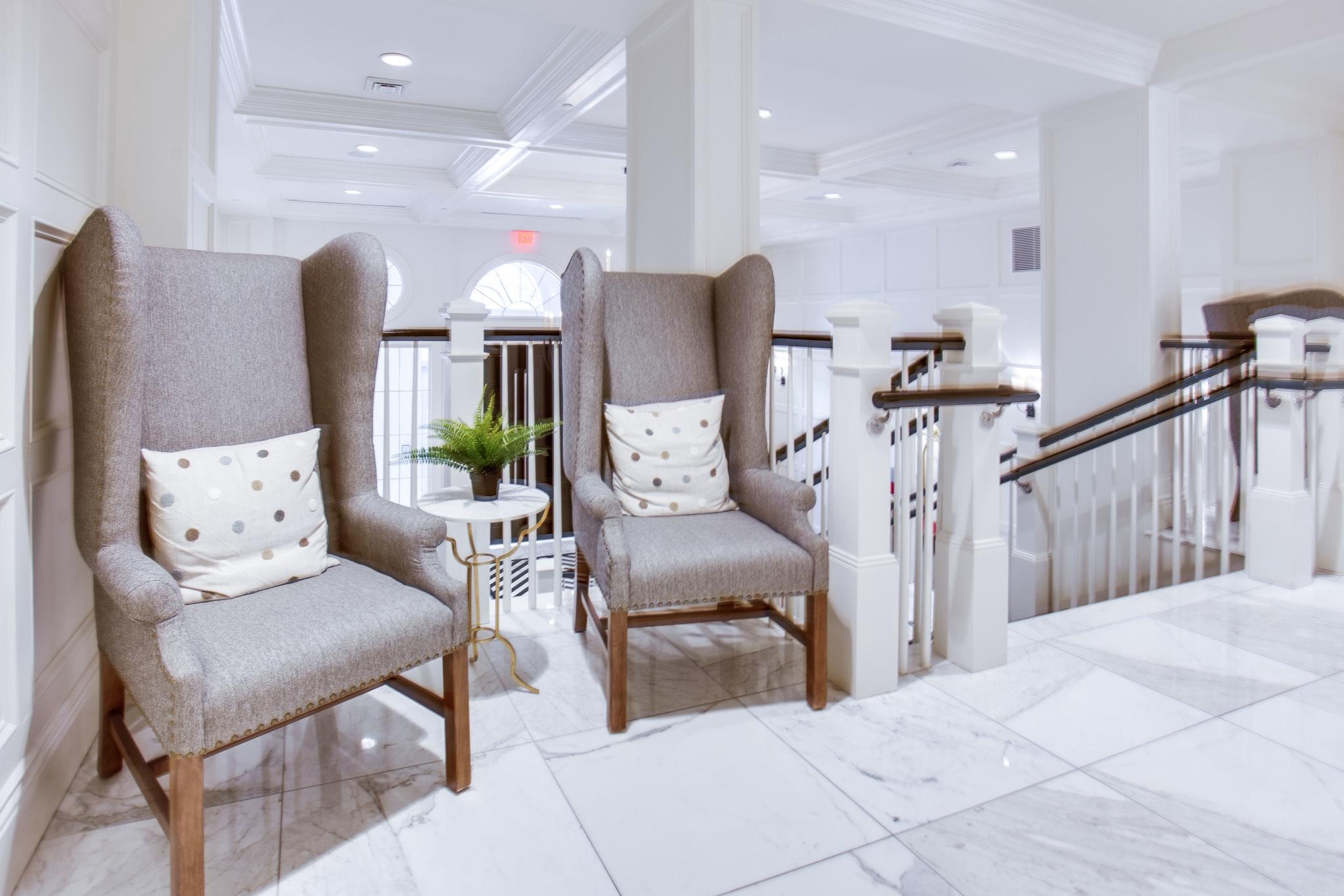 6900 Fleetwood Road, Unit 318 McLean, VA 22101 - Photo 34 of 58 Condo Lobby